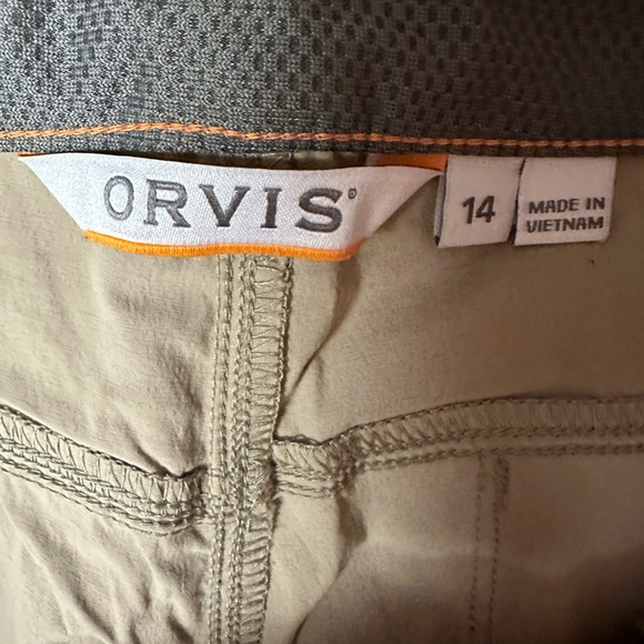 WOMEN’S CAPRI’S QUICK DRY PERFORMANCE - Picture 2 of 3